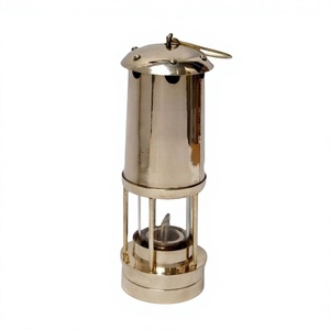 Lampe à huile en laiton massif pour mineurs marins, lampe à huile pour cheminée, beau métal artisanal, lampe à huile, décoration vintage - Product Image 1
