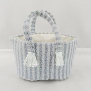 Bolso Tote Tejido en Colores Pastel con Asas Dobles, Elegante Cesta de Almacenamiento para Artículos Esenciales de Mujer - Product Image 3
