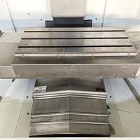 Centre d'usinage vertical CNC XH7126, broche BT40 8000 tr/min, machine de fraisage de métaux à 3 axes