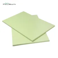 ضوء اللون الأخضر ألواح فوم بلاستيكية من البولي فينيل كلورايد Celuka لوح مفرغ من كلوريد البولي فينيل 4 "x 8" حجم