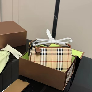 กระเป๋าโท้ทลำลองคุณภาพสูงระดับไฮเอนด์ กระเป๋าโท้ทสไตล์เรียบง่ายและเท่ห์ กระเป๋าโท้ทแฟชั่น แบรนด์ดั้งเดิม เครื่องประดับหรูหรา - Product Image 6