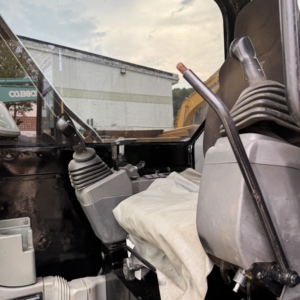 Mini pelle sur chenilles Caterpillar 308E d'occasion en vente chaude pompe à moteur agricole et domestique de haute qualité de 8 tonnes - Product Image 4