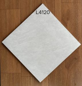 Piastrella in Porcellana Gentle Touch 400x400mm, da Beige Caldo a Grigio Nebbia per la Casa - Product Image 3