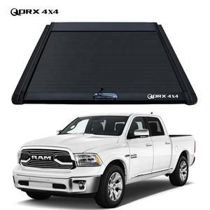 Couverture de benne rétractable à vente chaude, couvercle de benne de camionnette en alliage d'aluminium, volet roulant pour <span class=keywords><strong>Dodge</strong></span> <span class=keywords><strong>Ram</strong></span> 1500 <span class=keywords><strong>2018</strong></span> - Product Image 1
