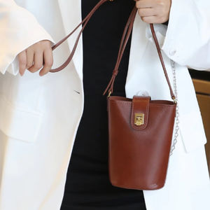 New Customized Logo Wholesale Designer Luxury Handbag Fashionable Cowhide Handbag Without Brand Women's <b>Crossbody</b> Bag <b>Purse</b> - Product Image 1