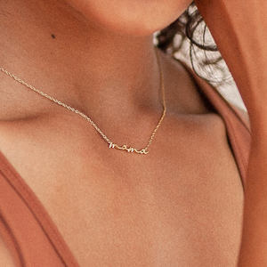 Regalo para Mamá Collar Personalizado para Mujer de Acero Inoxidable Bañado en Oro de 18K Collar Delicado y Fino de Mamá Joyería Minimalista - Product Image 2