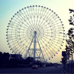 Moderna y Popular Rueda de la Fortuna Gigante para Parques de Atracciones, Equipo de Entretenimiento, Rueda de la Fortuna de 120m en Venta - Product Image 6