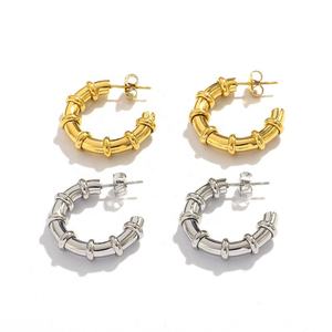 Boucles d'oreilles tendance en acier inoxydable plaqué or 18 carats avec pierre naturelle vintage pour femme, non décolorantes, creuses en forme de C, polyvalentes et géométriques - Product Image 1