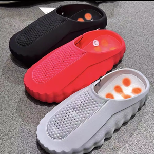 Nouvelles pantoufles de luxe 2026 Mind 001 en PVC de haute qualité pour hommes – Confortables, pour l'extérieur, toutes saisons, séchage rapide, grandes tailles, couleur unie - Product Image 1