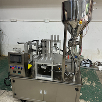Machine de remplissage et de scellage de gobelets en plastique à tartiner le chocolat liquide rotatif automatique