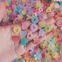 100 Pezzi Cabochon in Resina a Forma di Caramella, Orsetto Gommoso, Cibo Simulato, Decorazione per Scrapbooking e Artigianato Fai da Te