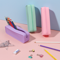Étui à crayons en silicone personnalisé pour les enfants d'âge scolaire, les étudiants, grande capacité, mignon, pochette de papeterie pastel, facile à nettoyer