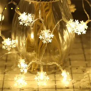 Battery supply romantic wedding ceremony decorative LED twinkling christmas tree snowflake led string light