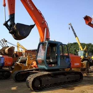 Excavadora Hidráulica Usada Japonesa EX200-3 de la Mejor Calidad con Motor y Bomba Importados, Modelo 2020, 1 Año de Garantía, Buen Precio - Product Image 1
