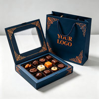 Boîte à fermeture magnétique personnalisée avec bordure en feuille d'argent, motifs géométriques islamiques, emballage de boîte à dessert en papier pour gâteau au chocolat de qualité supérieure
