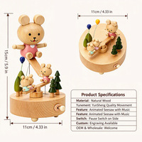 Boîte à musique à vent en bois de hêtre naturel avec ours et balançoire, gravure personnalisée, 18 notes, livraison rapide, cadeau d'anniversaire ou de Noël pour enfants, OEM