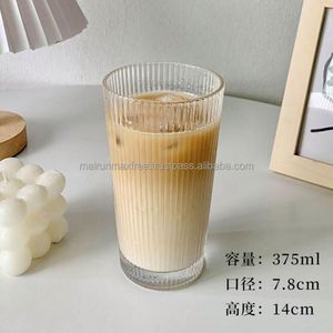 แก้วกาแฟแก้วสไตล์เกาหลีขนาด 375 มล. เป็นมิตรกับสิ่งแวดล้อม พร้อมฝาและหลอดดูด สีสันปรับแต่งได้ ดีไซน์มินิมอล ลายการ์ตูน สำหรับน้ำผลไม้/น้ำ/นม - Product Image 3