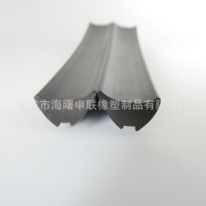 EPDM Sealing Strips Foamed With Slotted Fixing <b>Curtain</b> Wall <b>Plastic</b> Edging Strips Non Standard Parts - Product Image 2