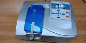 Spectrophotomètre UV-VIS Drawell DU-8200 avec réglage automatique de la longueur d'onde et sortie USB/RS232 - Product Image 3