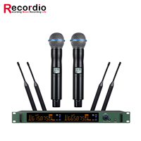Système de microphone sans fil GAW-TD100 True Diversity UHF Transmission de signal longue distance Microphone d'interview à affichage LCD