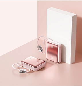 Power Bank Mini Personalizzato con Logo, 22.5W Alta Capacità, Display LED, Ricarica Super Veloce, 10000mAh, Powerbank con Display Digitale - Product Image 3