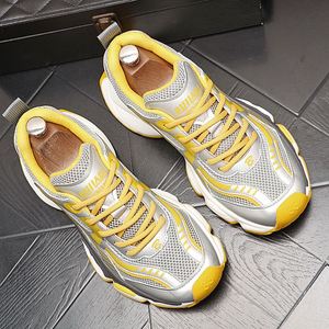 Chaussures pour hommes - Tendance été 2025 : Chaussures décontractées polyvalentes en maille respirante avec semelle souple et fonction de rehaussement confortable - Product Image 6