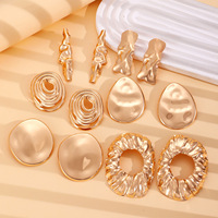 Boucles d'oreilles clous cœur en cuivre ChuYao, effet lave liquide, géométriques froissées, en alliage métallique irrégulier, pour femmes, tendance européenne, vente en gros, personnalisables