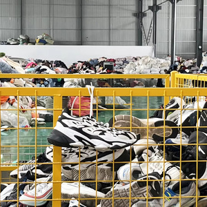Chaussures d'occasion en gros S32-3, marque Fujian, chaussures de course unisexes, tige en cuir véritable, semelle extérieure en TPR, toutes saisons, marques de sport, usine - Product Image 2