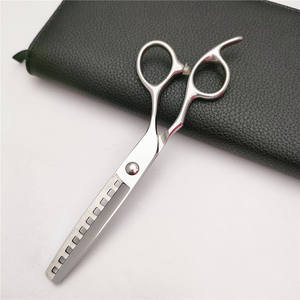 กรรไกรซอยผมซูโจว 6 นิ้ว ลายก้างปลา ทำจากเหล็กกล้าไร้สนิม 440C สำหรับคนถนัดขวา ใช้สำหรับงานเสริมสวย - Product Image 5