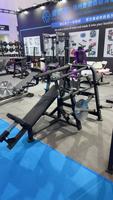 Presse à poitrine inclinée, équipement de fitness de salle de sport, machine de musculation en métal pour la musculation