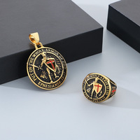 Nouveau pendentif unisexe médiéval templier en acier inoxydable plaqué or 18 carats avec diamant et goutte de colle, style rétro