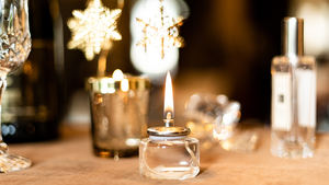 VGT Neu Eingetroffen Preisgünstige Flüssigkerze vom Hersteller mit Paraffin-Flüssigbrennstoff für 10 Stunden Brenndauer - Product Image 3