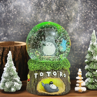 Globo de nieve de resina hecho a medida de alta calidad, modelo de escultura de Animal de plástico, figurita temática artística, excelente regalo de recuerdo