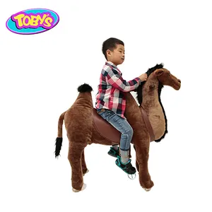 Oferta especial del último día, camello de juguete, Happy Rides On Mechanical Animal Toys Ride Horse para niños