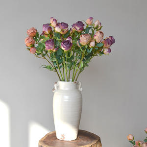 Rosas carbonizadas de 5 cabezas Flores <span class=keywords><strong>artificiales</strong></span> secas Ramo DE BODA Navidad y Día DE LA MADRE Adecuado - Product Image 2