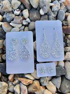 Elegant <b>Resin</b> Earrings Lightweight Handmade Design Ideal For Parties Events And Casual Fashion Accessories - Product Image 4