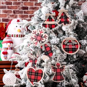 Vente en gros d'ornements en bois suspendus à carreaux <span class=keywords><strong>de</strong></span> buffle <span class=keywords><strong>de</strong></span> <span class=keywords><strong>Noël</strong></span> pour décoration <span class=keywords><strong>de</strong></span> vacances <span class=keywords><strong>de</strong></span> <span class=keywords><strong>Noël</strong></span> écologique - Product Image 1