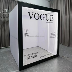 Suministros para fiestas Evento <span class=keywords><strong>Vogue</strong></span> Magazine Photo Booth Box con lámpara de luz Photo Booth Magazine Box Frame Backdrop - Product Image 2