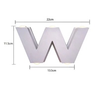 Lampe murale LED en aluminium en forme de lettre W, étanche, pour porche et jardin, décoration extérieure de luxe