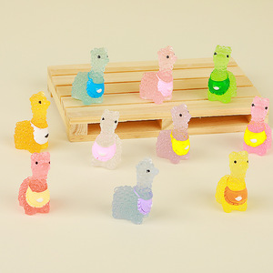 2025 nuevo luminoso lindo Llama resina DIY joyería hecha a mano lindo Animal joyería llavero colgante - Product Image 1