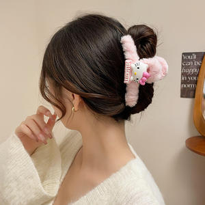 秋冬韩国树脂毛绒发夹女式大号可爱卡通鲨鱼爪发夹头饰发饰 - Product Image 4