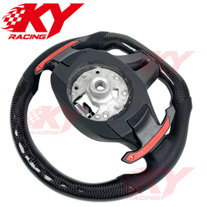 Volante Deportivo de Fibra de Carbono con Pantalla LED para BMW G30 X5 G05 G80 M3 G82 330i M550i X3 G01 LCI 540i M4 M240i G42 G20 - Product Image 3