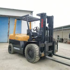 Chariot élévateur diesel d'occasion TCM 5 tonnes avec moteur diesel Mini chariot élévateur Levage 3m-4.5m - Product Image 5