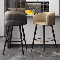 Coussin en éponge haute densité, respirant, en similicuir, antidérapant, avec pieds en métal, élément décoratif tendance pour comptoir et tabouret de bar