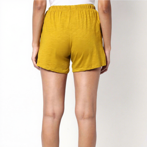 Shorts en coton jaune moutarde à cordon de serrage, taille mi-haute, couleur unie, style décontracté avec poches pour femmes - Product Image 2