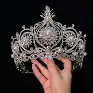 Corona de Novia de Diseño Original, Nueva Llegada, Corona de Perlas, Exclusiva, Lujosa, de Aleación de Zinc, Estilo Europeo y Americano, con Circones - Product Image 4