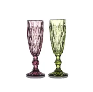 Özelleştirilmiş şarap bardağı es toptan üreticileri gözlük renkli cam kadeh Vintage preslenmiş desen şarap bardağı düğün kadeh