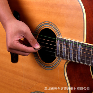 Plectre de guitare en acier inoxydable poli, durable, pour guitare acoustique - Product Image 4