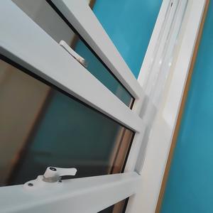 HANGXING Fenêtre <span class=keywords><strong>Coulissante</strong></span> en Pvc 20x30 Upvc Sash Windows Marron Pvc Porte Composite Porte en Vente Upvc Flush Window - Product Image 5