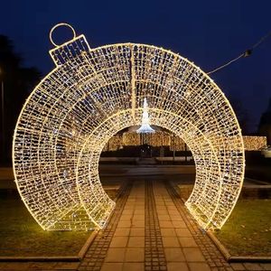 Décorations <span class=keywords><strong>de</strong></span> <span class=keywords><strong>Noël</strong></span> Extérieures Étanches en 3D avec Motifs Lumineux LED, Cadre en Fil Métallique Fait Main, Grandes Ornements, Arches Géantes et Boules Lumineuses pour Centres Commerciaux - Product Image 3